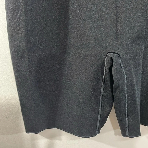 Medisana Compression Anti Cellulite Micro Massage Shorts 10 - Picture 9 of 16